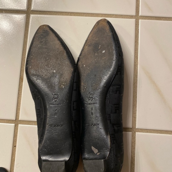 St John flat - Picture 2 of 5